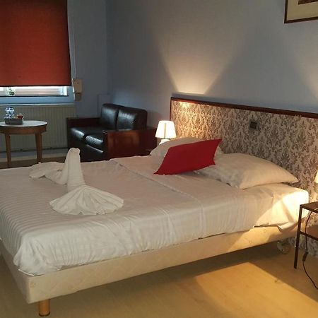 Hotel Bentley Schaerbeek Luaran gambar