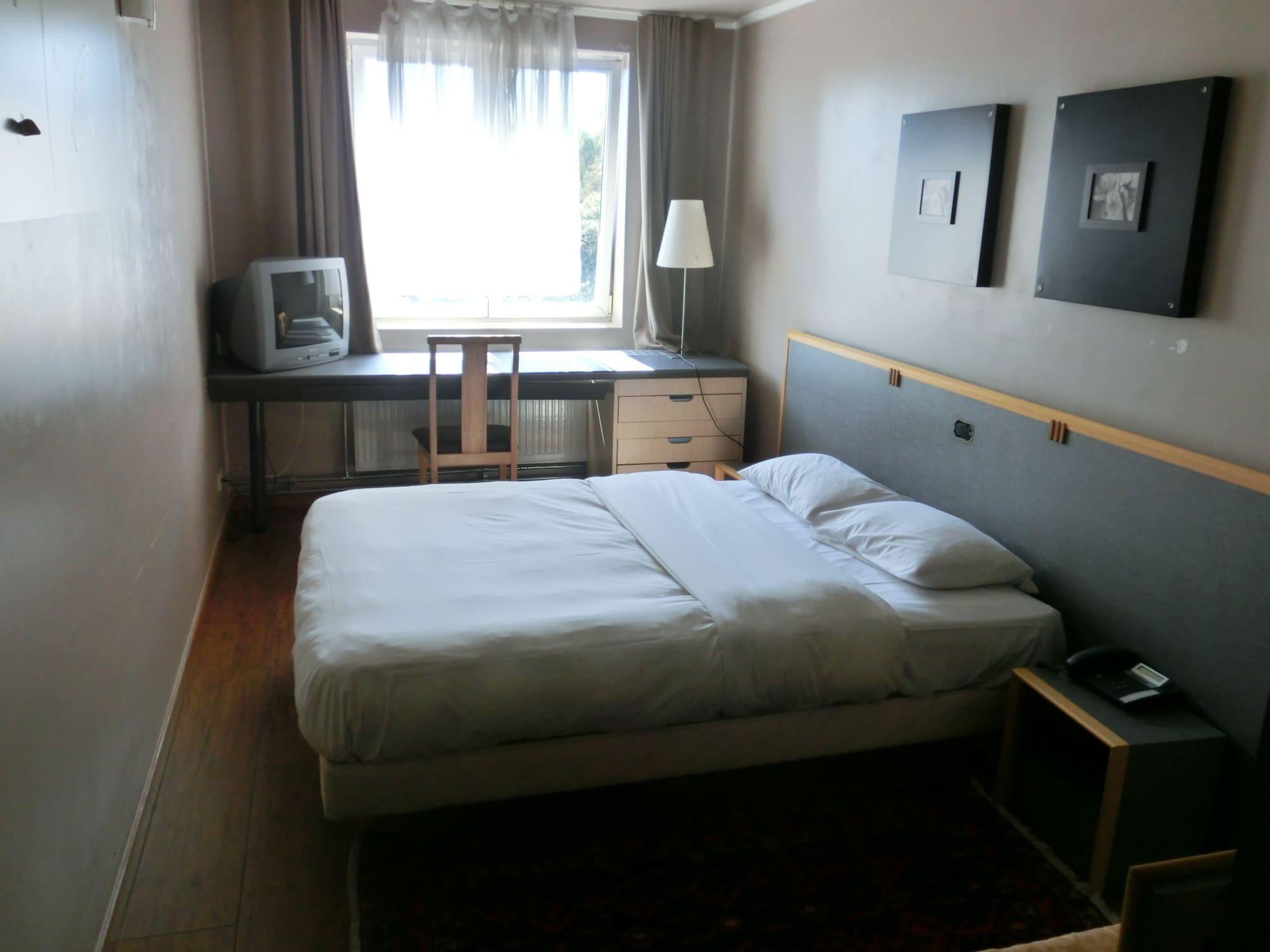 Hotel Bentley Schaerbeek Luaran gambar