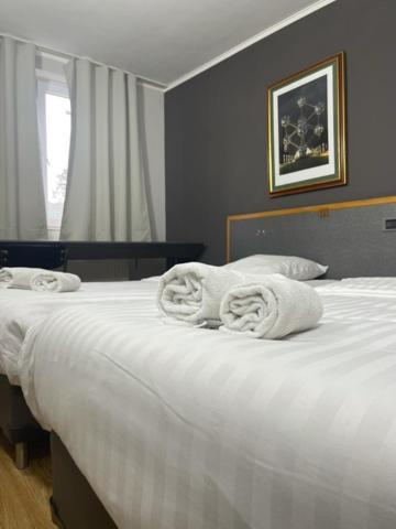 Hotel Bentley Schaerbeek Luaran gambar