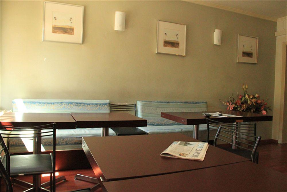 Hotel Bentley Schaerbeek Luaran gambar