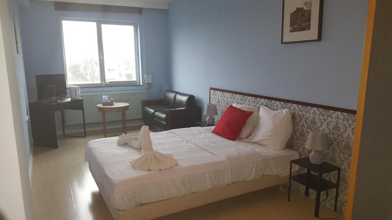 Hotel Bentley Schaerbeek Luaran gambar